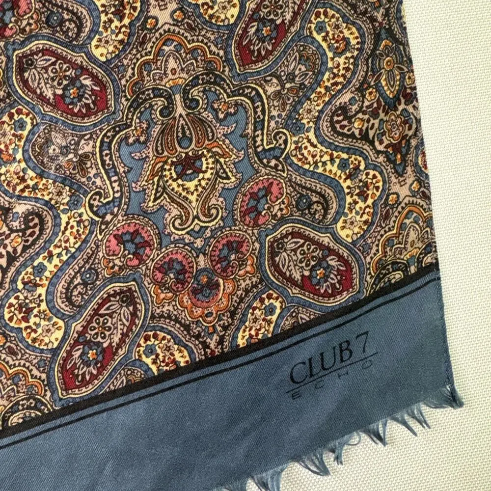 Vintage '80s Club 7 Echo Blue & Burgundy Paisley Silk Fringe Scarf 11